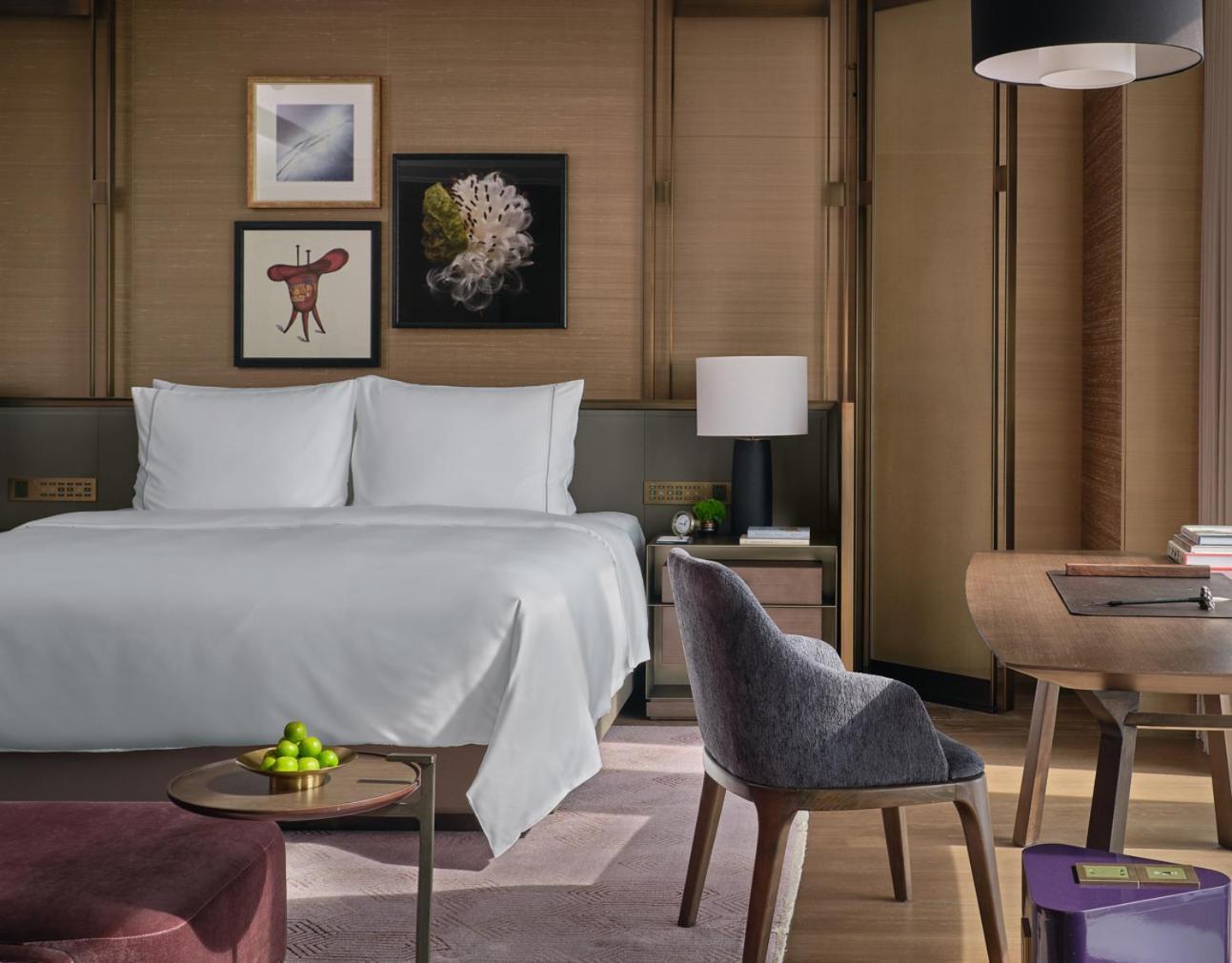 Rosewood Guangzhou, Enjoy Free Shuttle Bus Service Between The Hotel And The Canton Fair Complex During The Canton Fair Exteriör bild